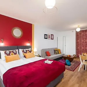 Apartment Sleepway - Orient Dream, Poznan