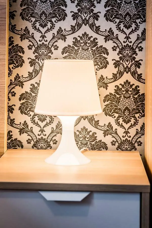 Apartament B&F Garbary Poznań Business&Family - Parking 0*,  Polska
